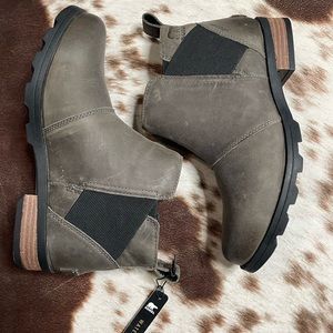 Brand new sorel booties